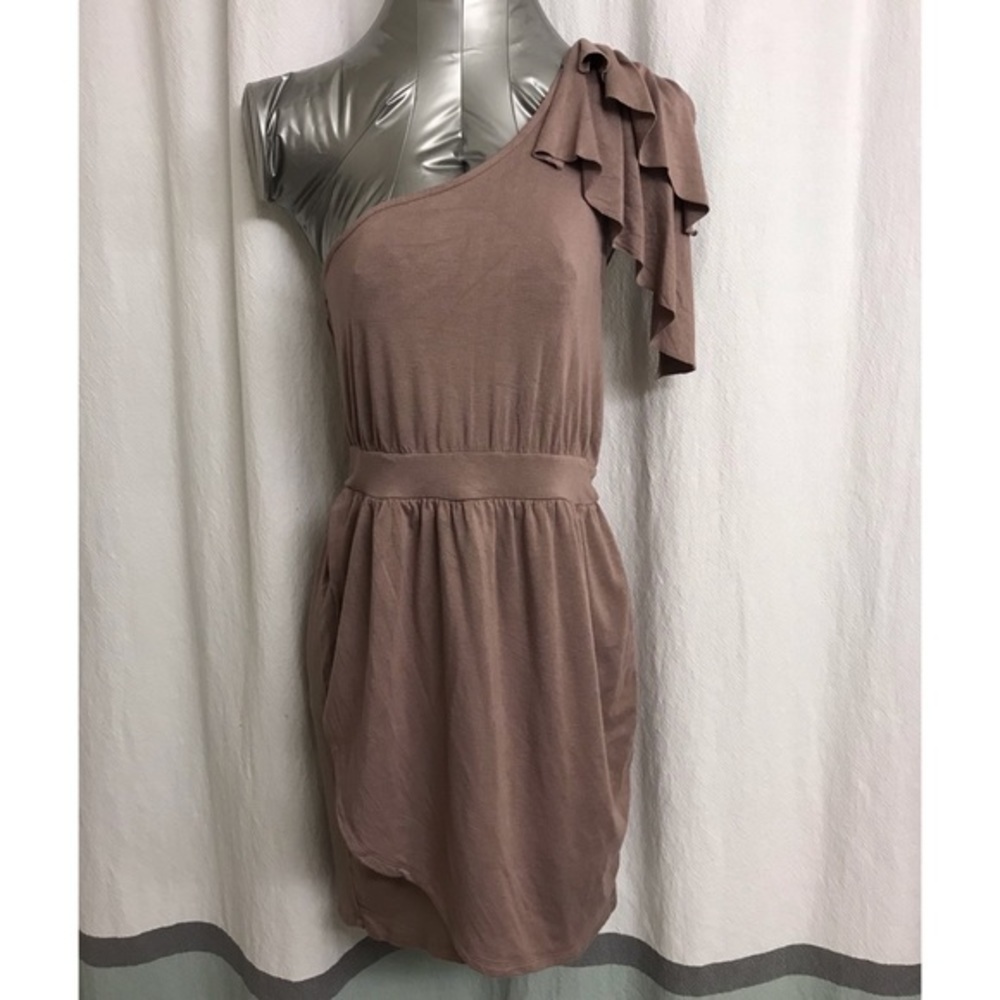 Champagne GF jersey mini tulip wrap dress sz M
